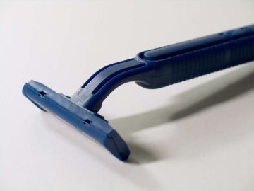 Using a sharp razor like this can help prevent nicks and cuts when you shave.